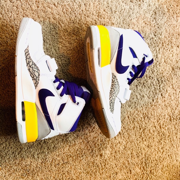 Jordan Legacy 312 - Picture 6 of 7